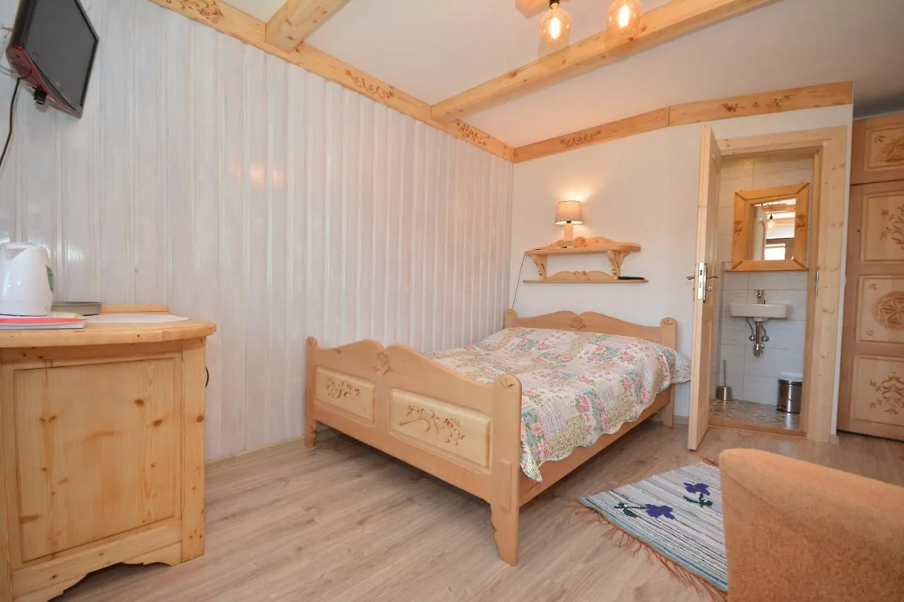 Apartamenty I Pokoje Bacowka Centrum Zakopane 0*,  Poland