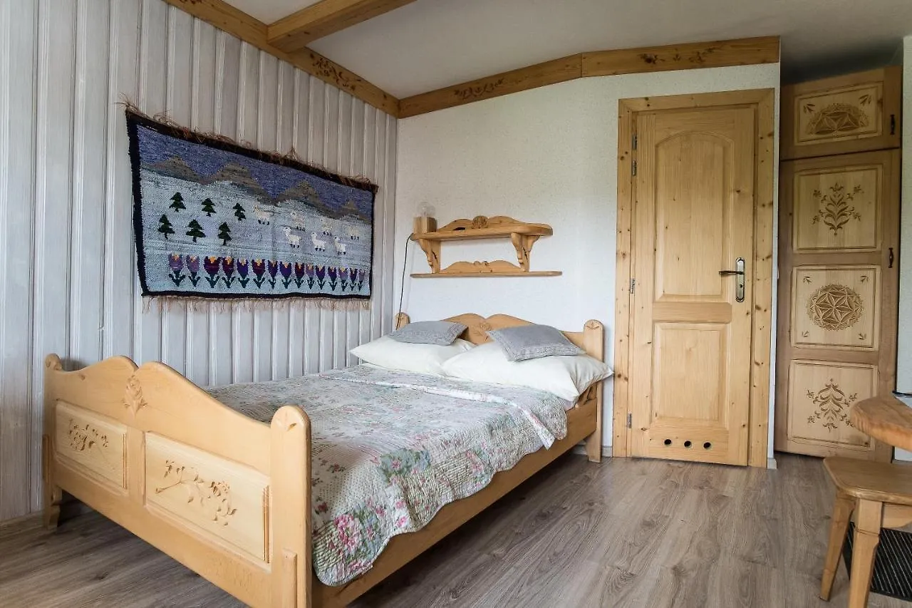 Apartamenty I Pokoje Bacowka Centrum Zakopane Poland