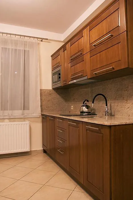 Apartamenty I Pokoje Bacowka Centrum Zakopane Poland